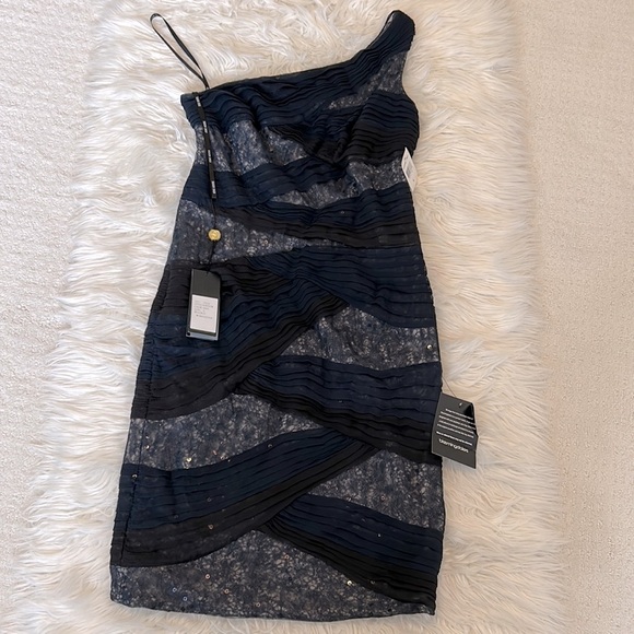 Tadashi Shoji Navy/Black Mesh Sequin One Shoulder Dress - Picture 6 of 12